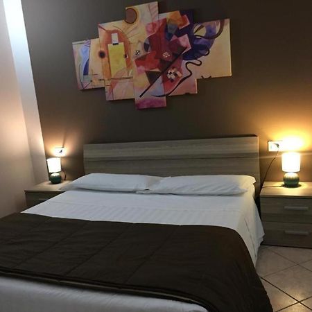 דירות פארמה Ded 2 Only Sleep Bagno Privato מראה חיצוני תמונה